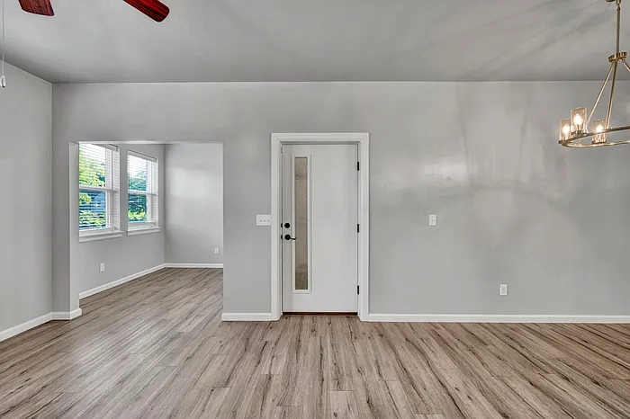 1138 N Blackwelder Ave #3 — Photo 22