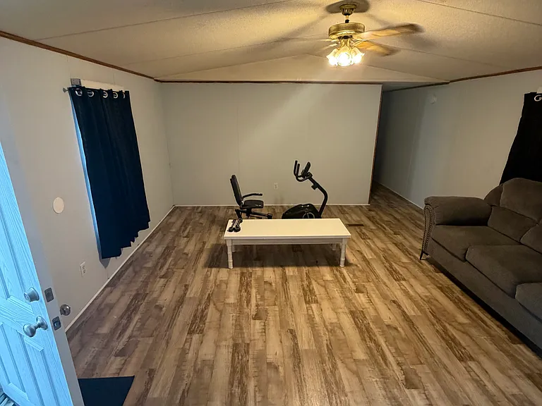7370 Highway 122 E #7 — Photo 6