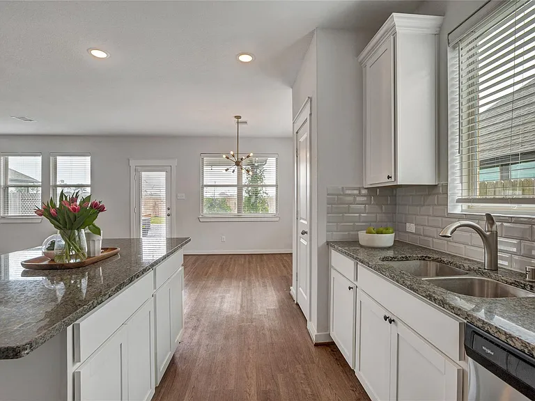 12723 Gallowhill Dr — Photo 4