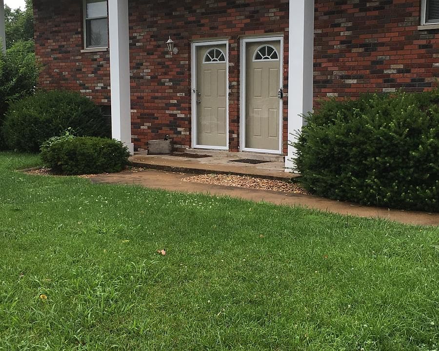1st image of 8 Hickory Hill Ln #A