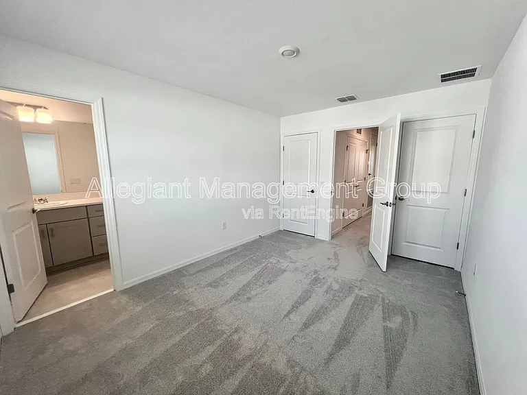 3200 Skyline Loop — Photo 11