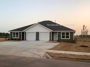 14901 N Teresa Dr #A, Siloam Springs, AR 72761