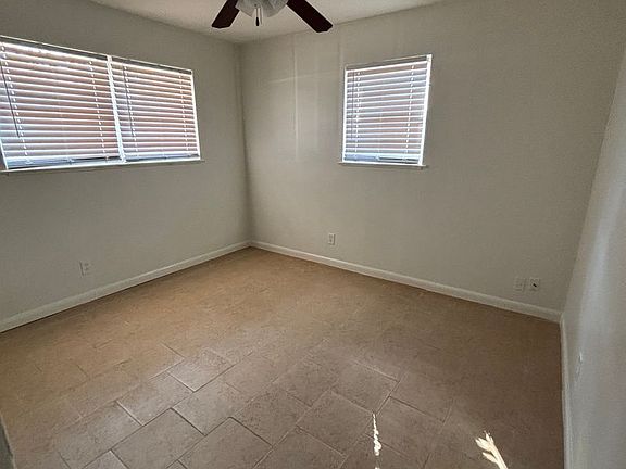 3rd image of 9232 Savanna Dr