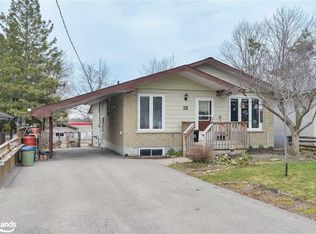28 Carleton St, Orillia, ON L3V6S7