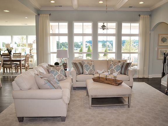 Carolina Place w morning room and owners ext