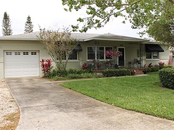 4th image of 3963 24th Ave N