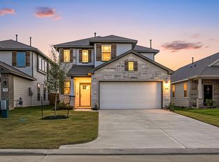 1128 Lilly Ln, Bellville, TX 77418