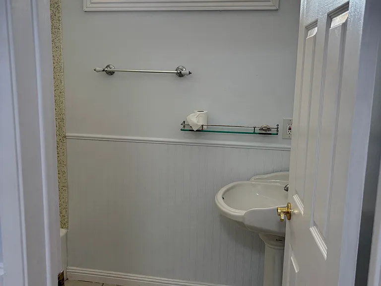 7936 Ducor Ave — Photo 16