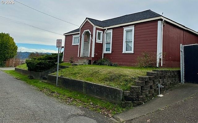1st image of 649 Colorado Ave