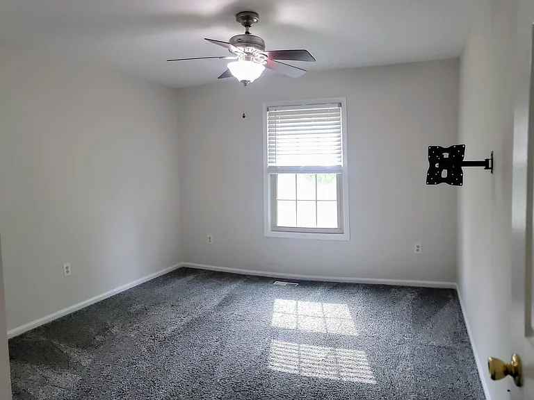 8949 Princeton Park Dr — Photo 14