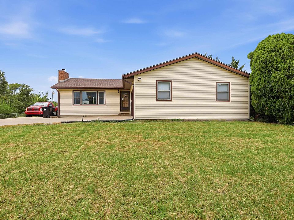 1st image of 4539 NW Netherland Dr