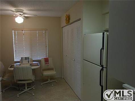 5th image of 7301 Amberly Ln APT 410