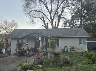 954 NE Madrona Dr, Myrtle Creek, OR 97457