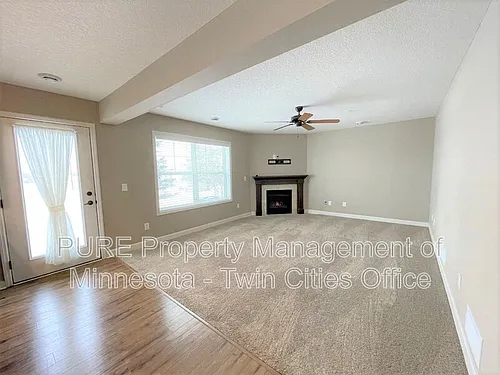 9987 5th Street Ln N Photo 1