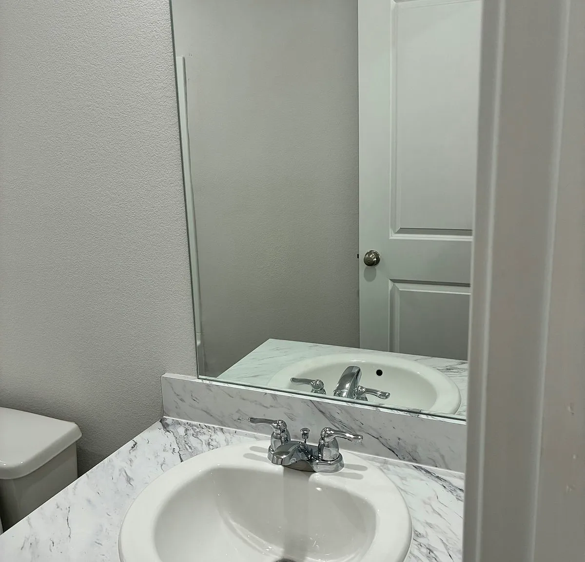 207 Polasek Drive — Photo 2
