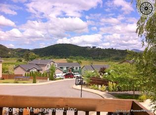 240 SE Lebleu Ln, Winston, OR 97496