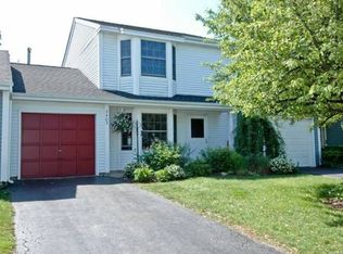 3403 Southport Dr, Island Lake, IL 60042