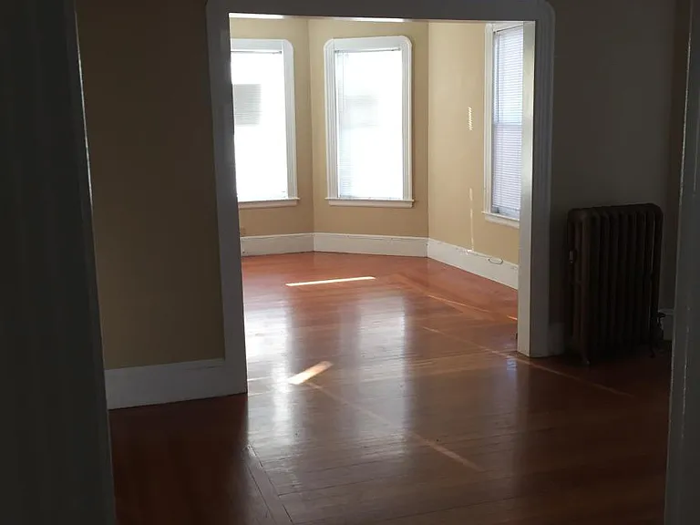 16 Paradise Rd — Photo 10