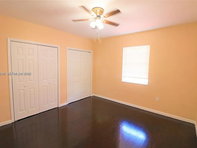 1698 SW 20th St #1 — Photo 17