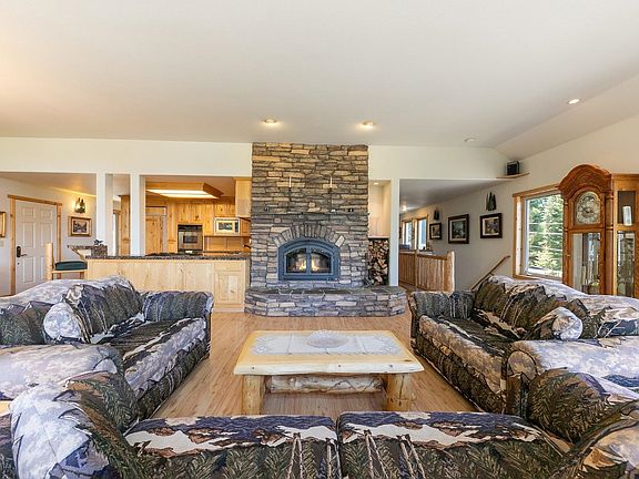 4th image of 11448 Skislope Way