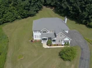 4 Jude Dr, Lagrangeville, NY 12540