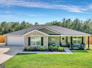 603 Bluff Rd, Jesup, GA 31545