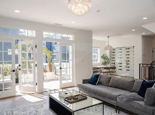 702 S Broadway Ave #B, Redondo Beach, CA 90277