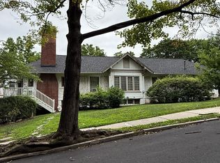 2110 W Walnut St #B, Allentown, PA 18104
