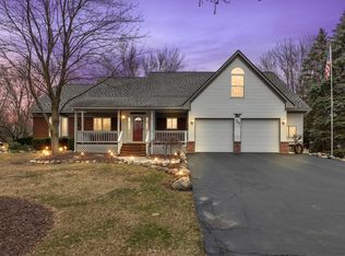 149 Ottawa Dr, Troy, MI 48085