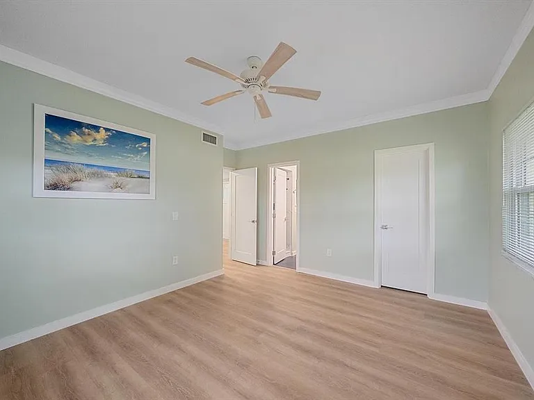5865 Tidewood Ave #8 — Photo 18
