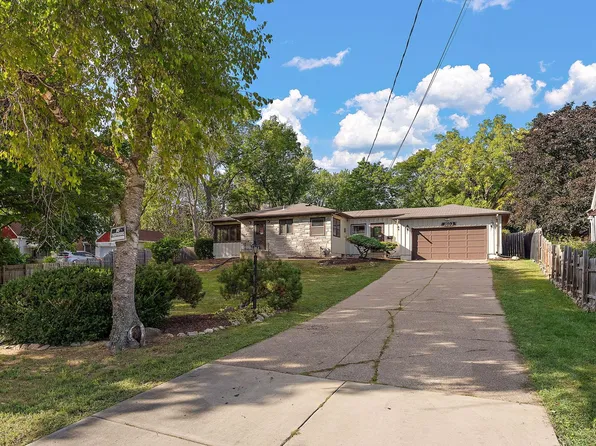 1603 Frost Ave, Saint Paul, MN 55109