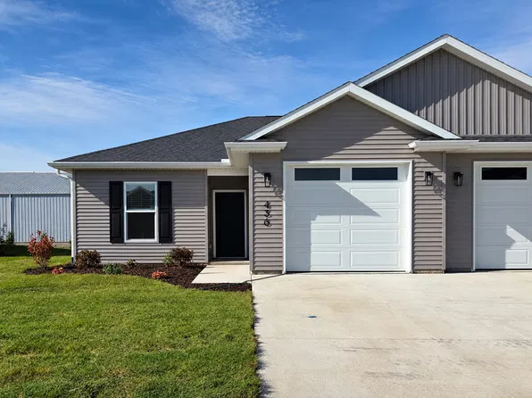 436 N 2nd Ave, Eldridge, IA 52748