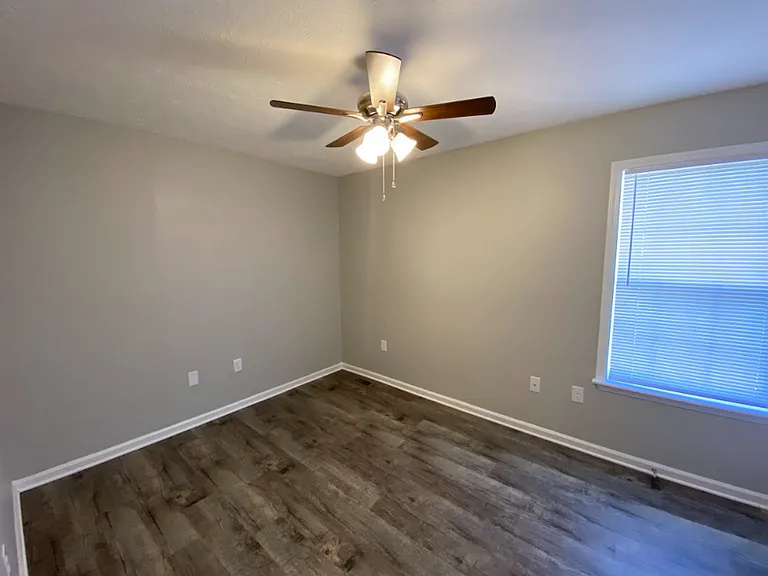 Valley View Townhomes — Photo 17