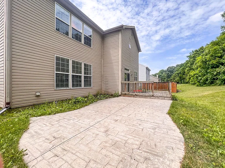10640 Northern Dancer Dr — Photo 53