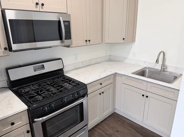 516 Broadway St, Niles, MI