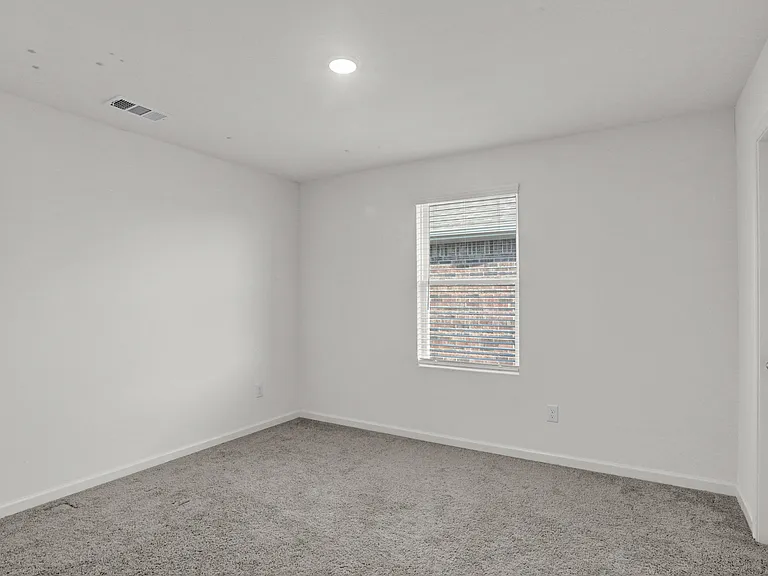 2117 Hamilton St — Photo 33