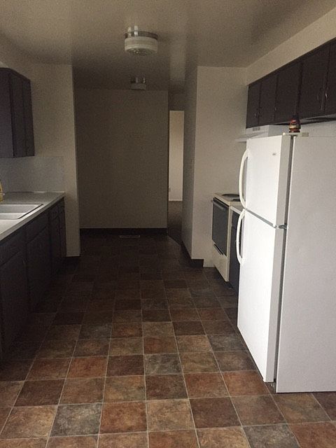 2nd image of 320 Ashland Dr APT 5