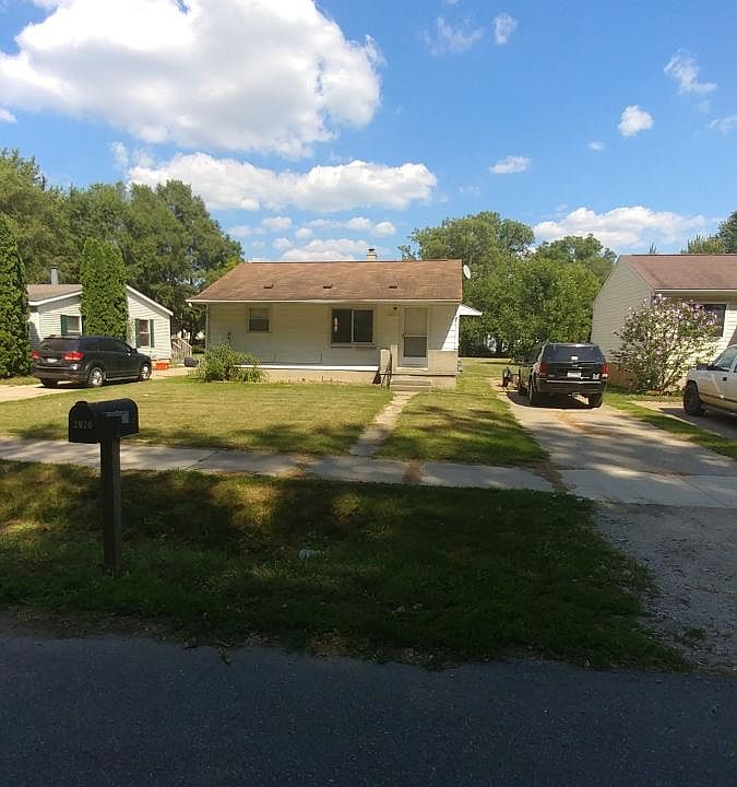 1st image of 2071 Woodale Ave