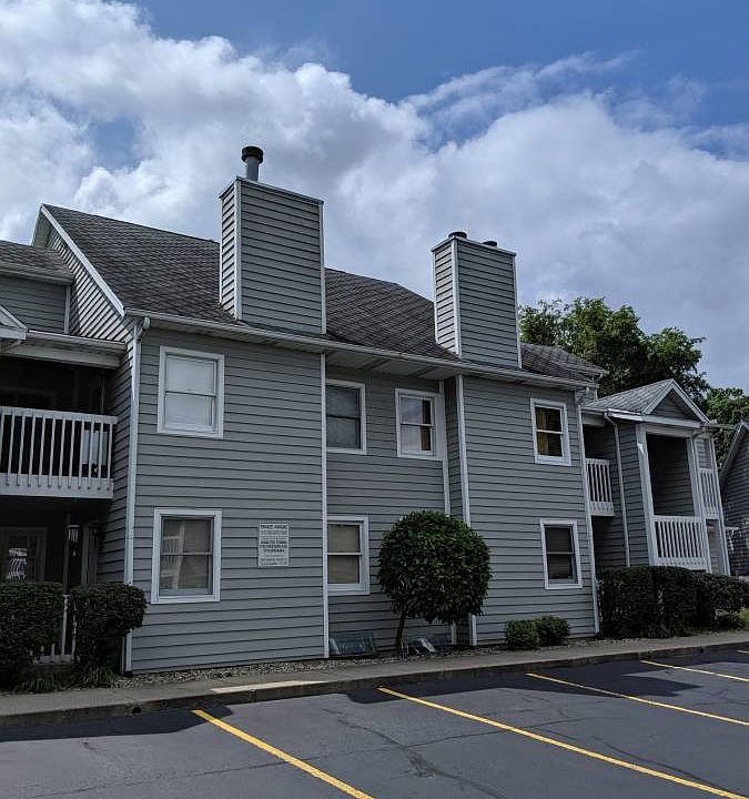 1st image of 1411 N Oak Hill Dr Unit H-6