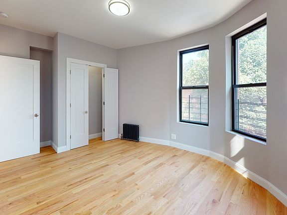 5th image of 1061 Saint Nicholas Ave APT 33