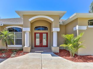 5287 Suwannee Rd, Weeki Wachee, FL 34607