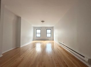 250 W 47th St APT 5D, New York, NY 10036