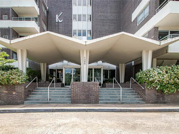 1300 Reece Rd #404, Charlotte, NC 28209