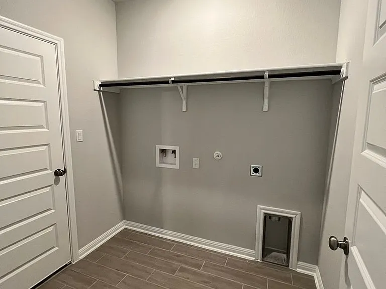 2724 Juniper Woods Rd — Photo 23
