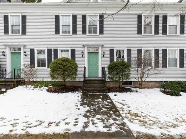 44 Jordan St, Skaneateles, NY 13152