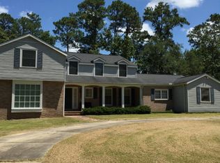 920 Tung Tree Dr, Picayune, MS 39466