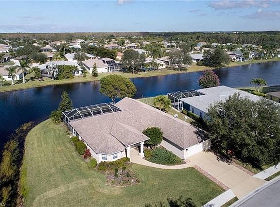 3rd image of 23500 Olde Meadowbrook Cir