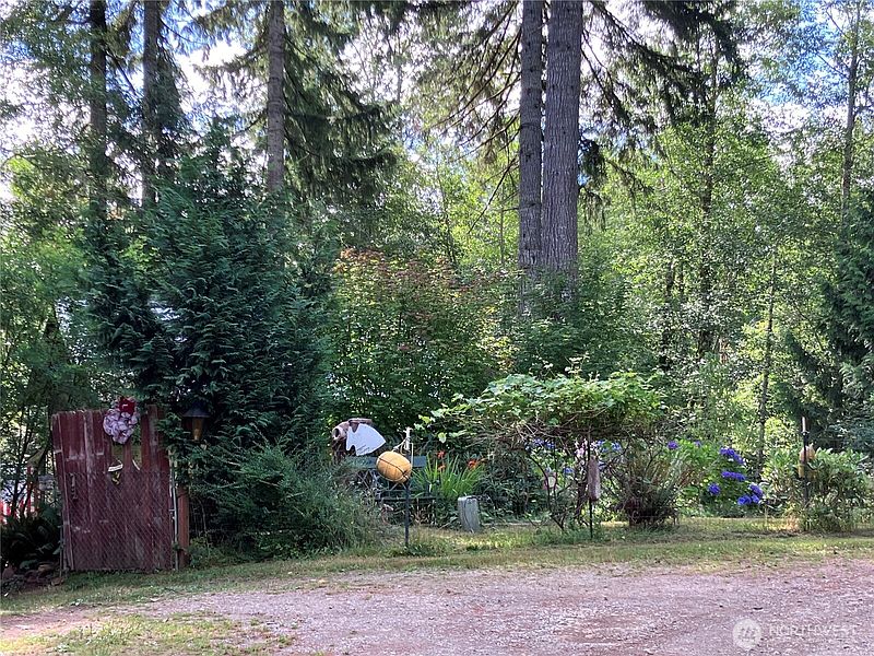 5th image of 0 W Tyee Place