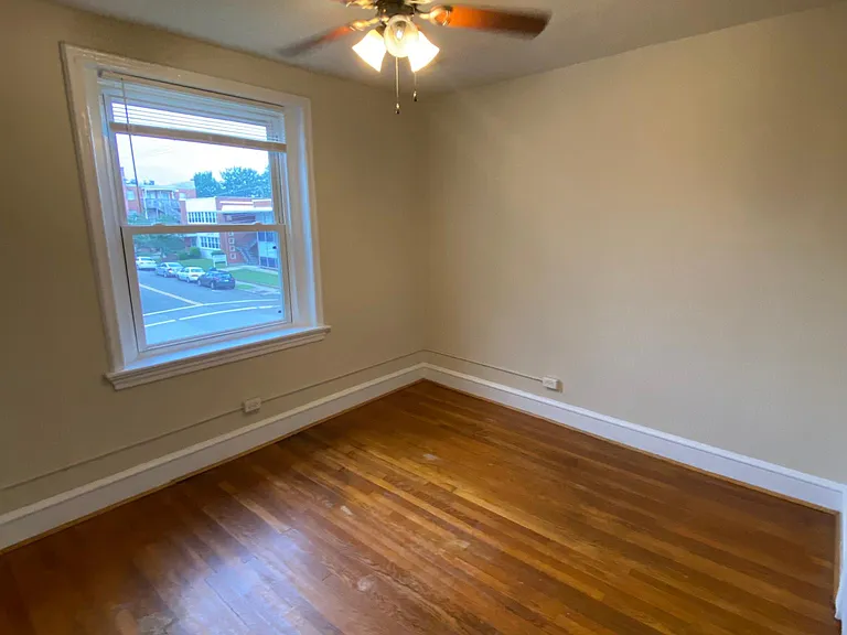 3426 W Grace St #5 — Photo 16