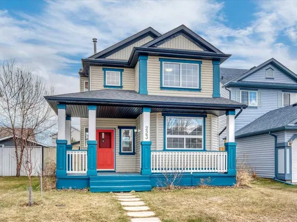 223 E Coventry Rd NE, Calgary, AB T3K 5H6